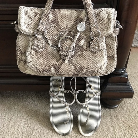 Matched set! Coach bag, Fossil watch & JS sandals - Picture 1 of 8